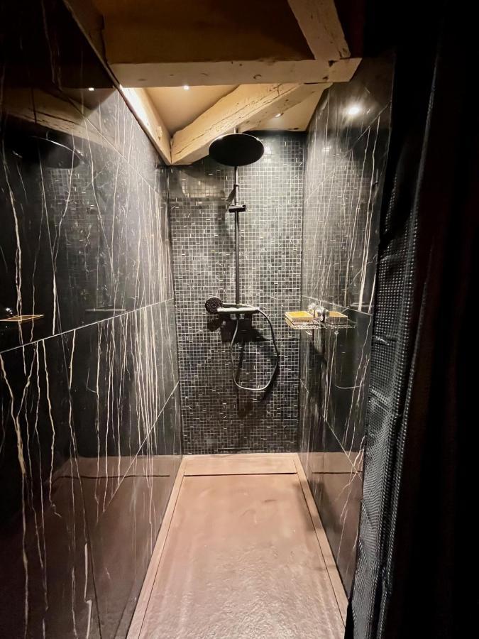 Romain - Appartement A Reims Exteriör bild